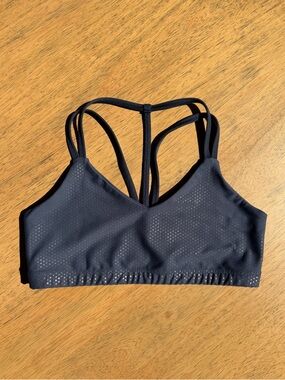 Women’s | Beyond Yoga Spot On Sports Bra Strappy Back, Navy/Purple | Medium